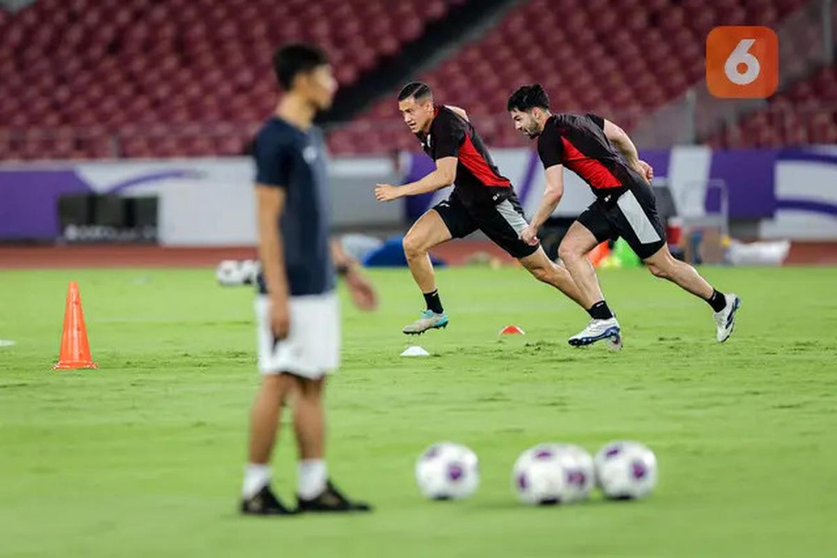 Mengulik Kembali Hilangnya Sandy Walsh dari Skuad Yokohama Marinos: Perjuangan Keras Menembus Tim Utama