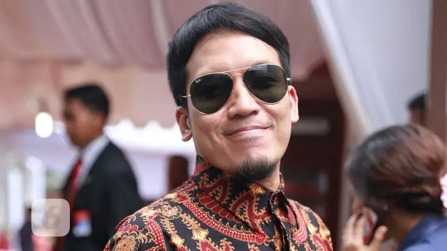 [Bintang] 8 Artis Indonesia yang Penggila Sepakbola
