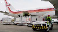 Indonesia kedatangan vaksin COVID-19 tahap ke-71 berupa 5.000.000 dosis Sinovac dalam bentuk jadi di Bandara Soekarno-Hatta, Tangerang pada Selasa, 21 September 2021. (Dok RYIADHY/INFOPUBLIK/Kementerian Komunikasi dan Informatika RI)