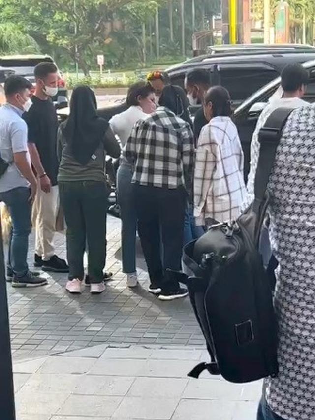 Penangkapan Nikita Mirzani