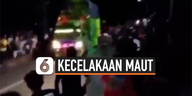 VIDEO: Detik-Detik Truk Tabrak Kerumunan Warga Bondowoso, 1 Tewas