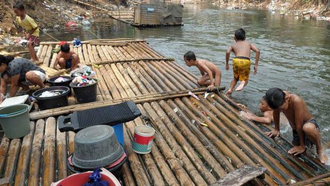 HUT RI ke-70, Ahok gandeng TNI gelar festival di Kali Ciliwung
