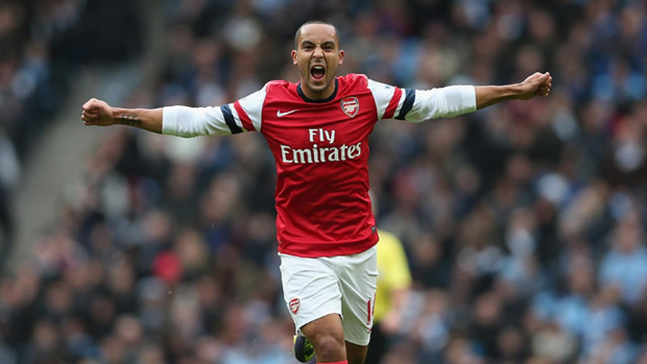 Theo Walcott Sudah Pulih Cedera