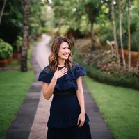 Bintang sinetron dan presenter Asty Ananta menyambut baik kembali bisa bertemu kembali bulan Ramadan. Seperti diketahui, Asty menjadi mualaf beberapa tahun lalu. (Instagram/asty_ananta)