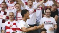Pemain Stuttgart, Chema Andres, merayakan gol dalam laga Bundesliga Jerman melawan Borussia Moenchengladbach di Stuttgart, Jerman, Sabtu, 30 Agustus 2025. (Marijan Murat/dpa via AP)