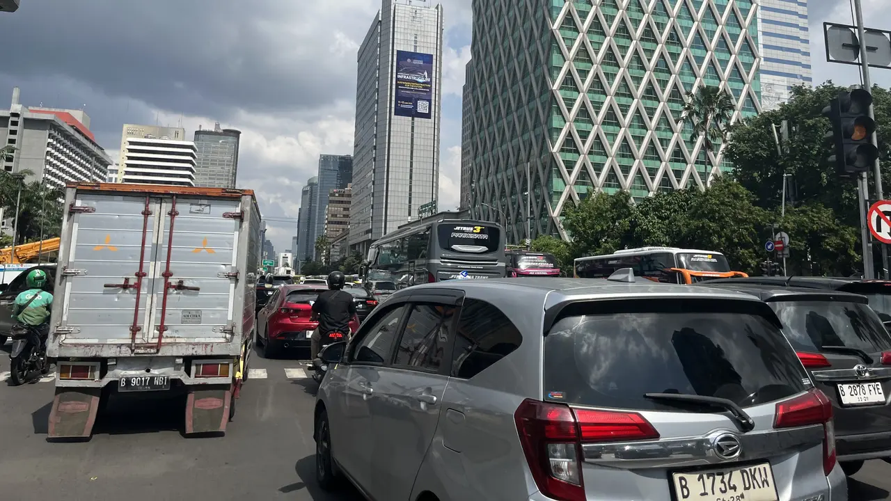 Situasi Terkini di Kawasan Monas saat puncak peringatan HUT ke-79 Bhayangkara, Selasa (1/7/2025).