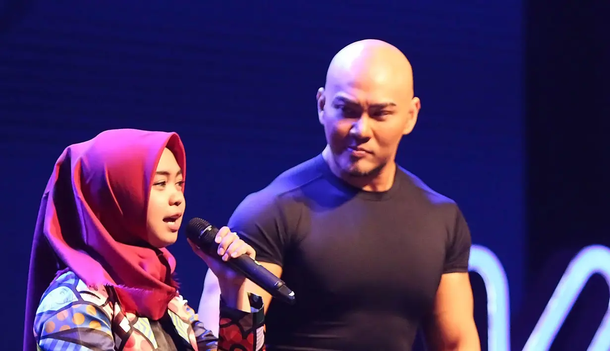 Selain Ria Ricis dan Deddy Corbuzier di acara XYZ Day, masih banyak para pakar yang berbagi ilmu, diantaranya Najwa Shihab, Raditya Dika, Ernest Prakarsa, Saaih Halilintar, Hanggini, David Suwarto, Lala Timothy, Clarice Cutie dan masih banyak lagi.