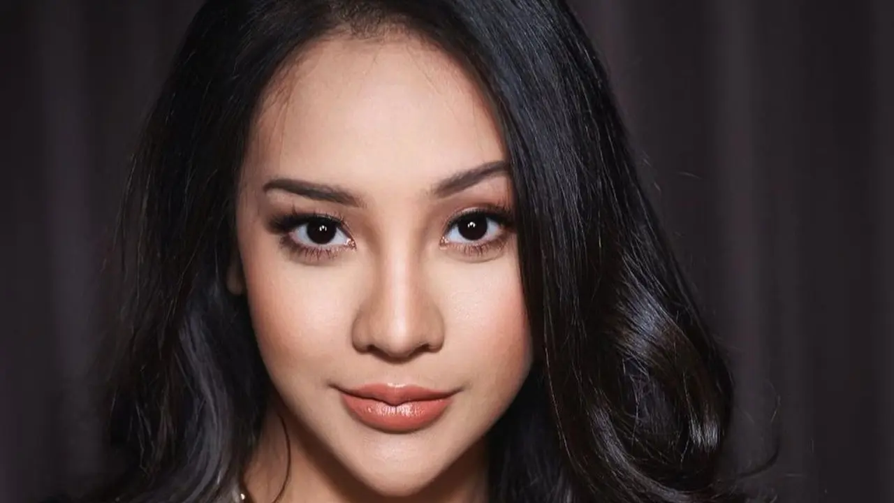 Anya Geraldine
