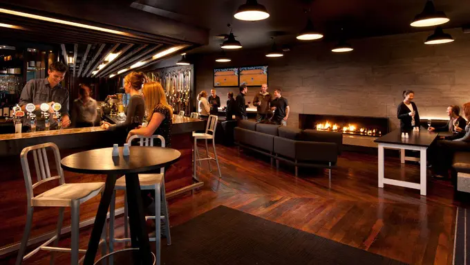 5 'Restoran Malam' Terbaik Ibu Kota untuk Lepaskan Lelah