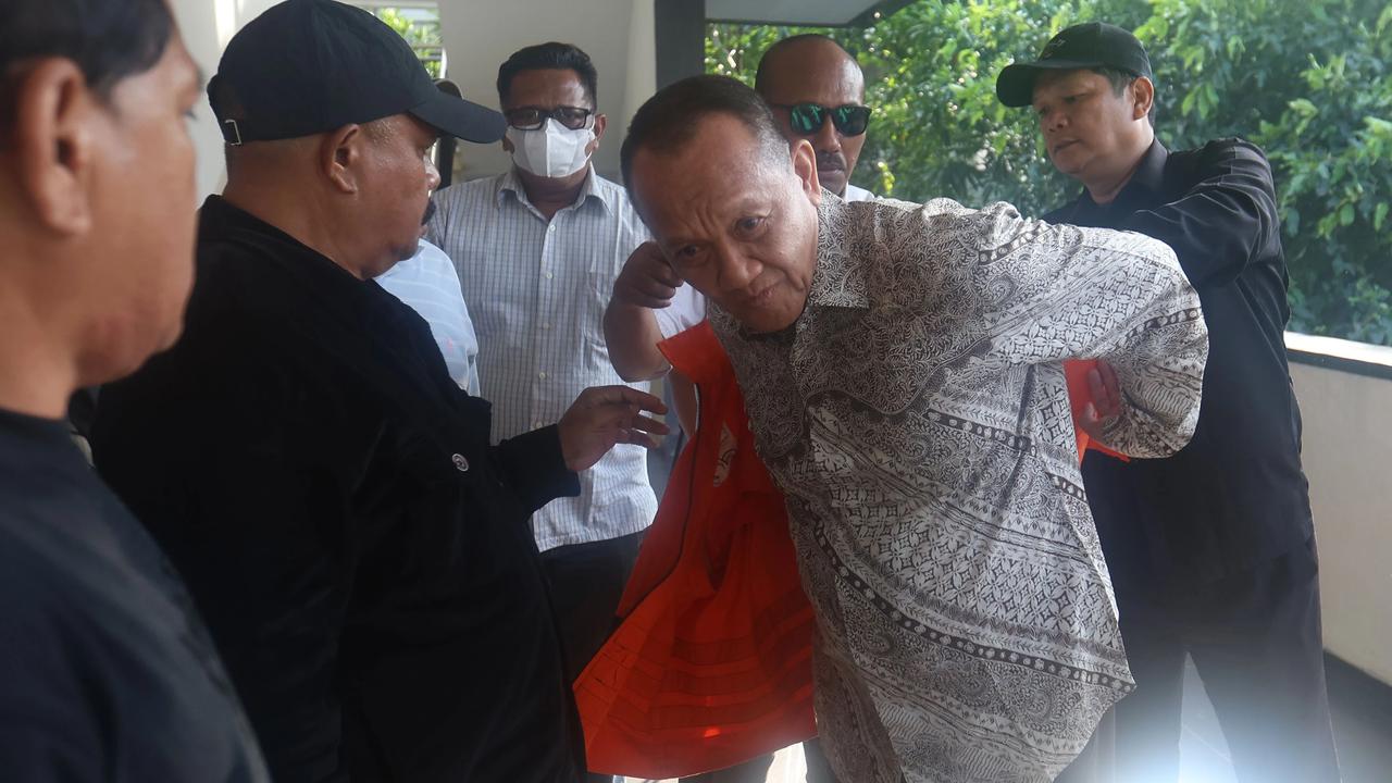FOTO: Eks Sekretaris MA Nurhadi Divonis Lima Tahun Penjara
