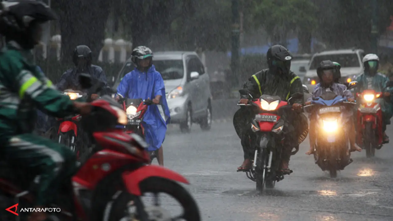 jakarta-hujan-kemacetan-131222-a.jpg