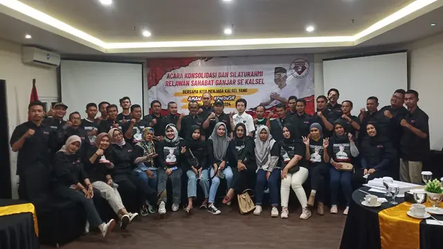 Sahabat Ganjar melakukan konsolidasi di Summer Bed 'n Breakfast Hotel Banjarmasin, Minggu (14/8/2022) (Istimewa)