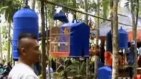 Unjuk Rasa di Makassar hingga Kontes Kicau Burung