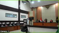 Sidang Perdana Dokter Tifa di Pengadilan Negeri Jakarta Timur (Tangkapan Layar YouTube PN Jakarta Timur)
