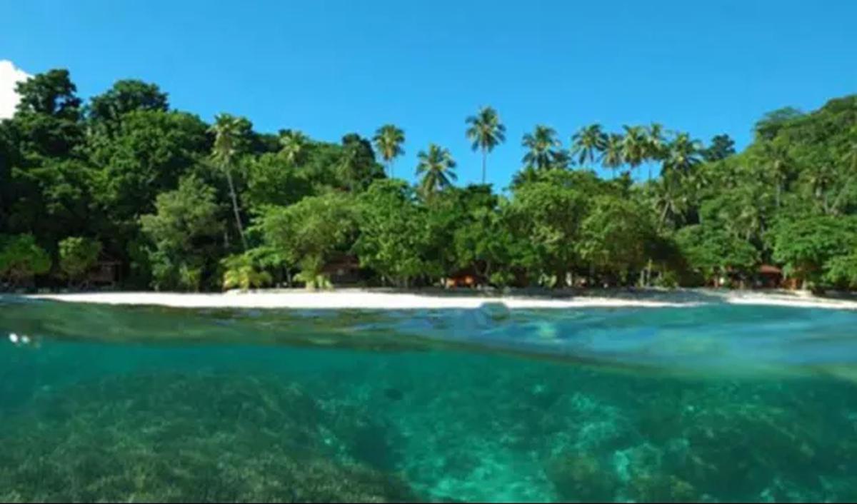 4. Labuan Bajo