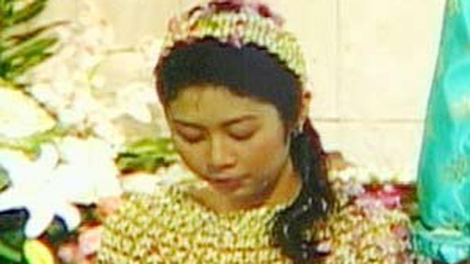 Prosesi Siraman di Kediaman Gendis ShowBiz Liputan6 com