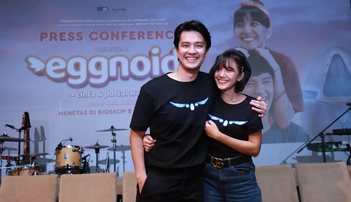 Morgan Oey saat jumpa pers dan screening film Eggnoid di XXI Plaza Senayan, Jakarta Pusat, Kamis (28/11/2019). (Daniel Kampua/Fimela.com)