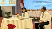 Deputi Bidang Pengawasan Pangan Olahan BPOM Rita Endang membagikan tips dan trik dalam memilih produk yang baik untuk parsel Nataru, Jakarta (21/12/2023). Foto: Liputan6.com/Ade Nasihudin.