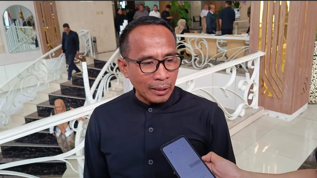 Kepala Disdik Jabar Purwanto