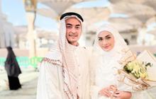 7 Momen Akad Nikah Zumi Zola dan Putri Zulhas di Masjid Nabawi Madinah, Dihadiri Keluarga dan Sahabat