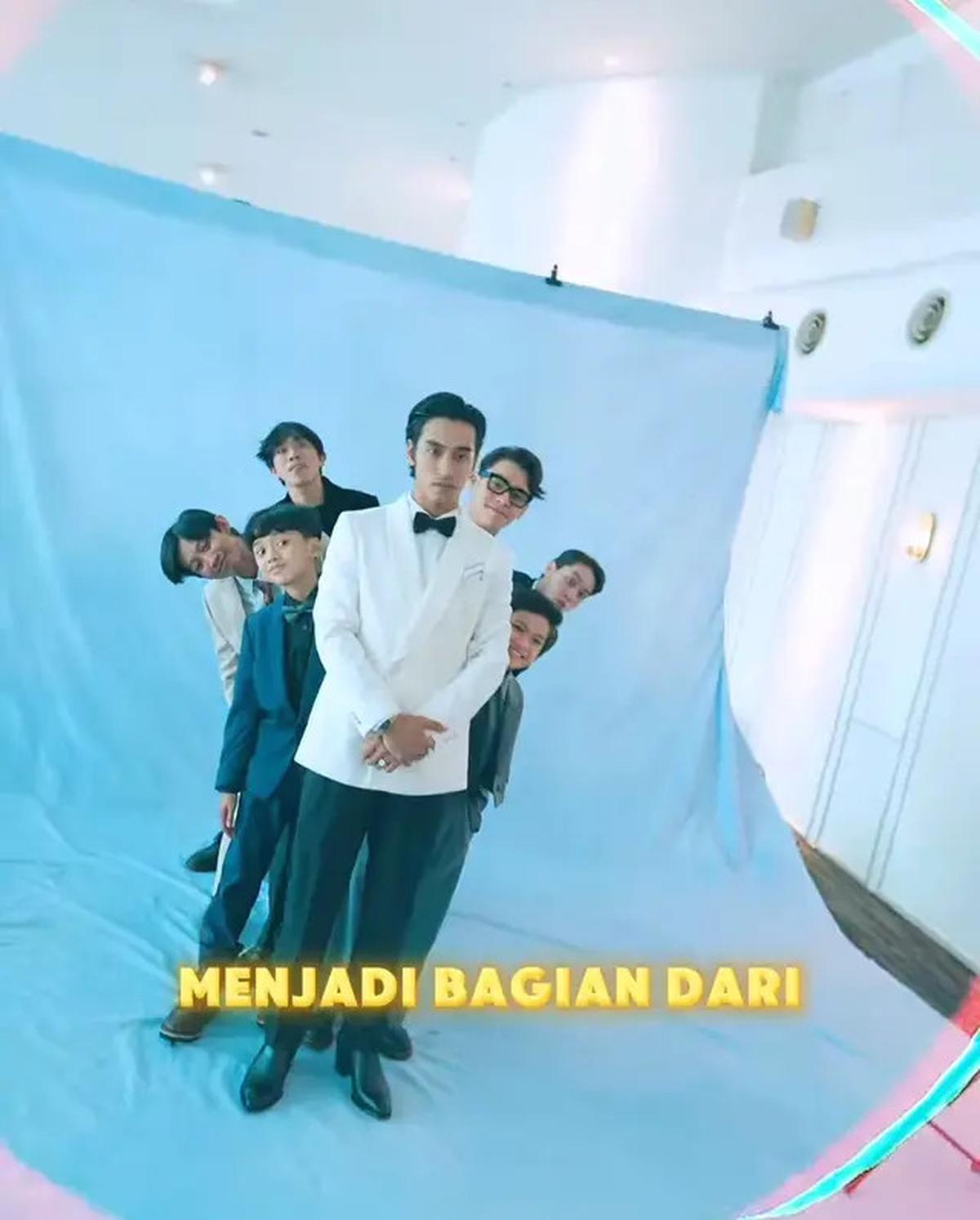 7 Potret Abidzar Al Ghifari di Gala Premiere A Business Proposal, Tuai Sorotan