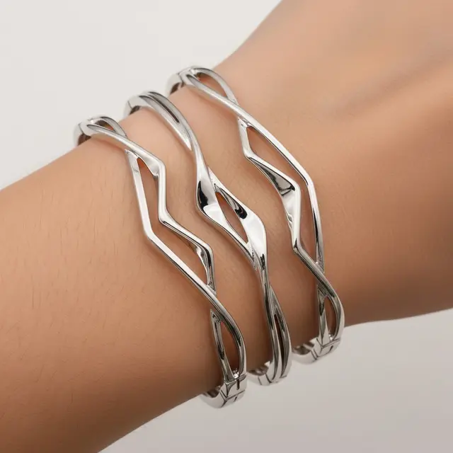 9 Model Gelang Keroncong Emas Putih Terbaru, Tampil Elegan