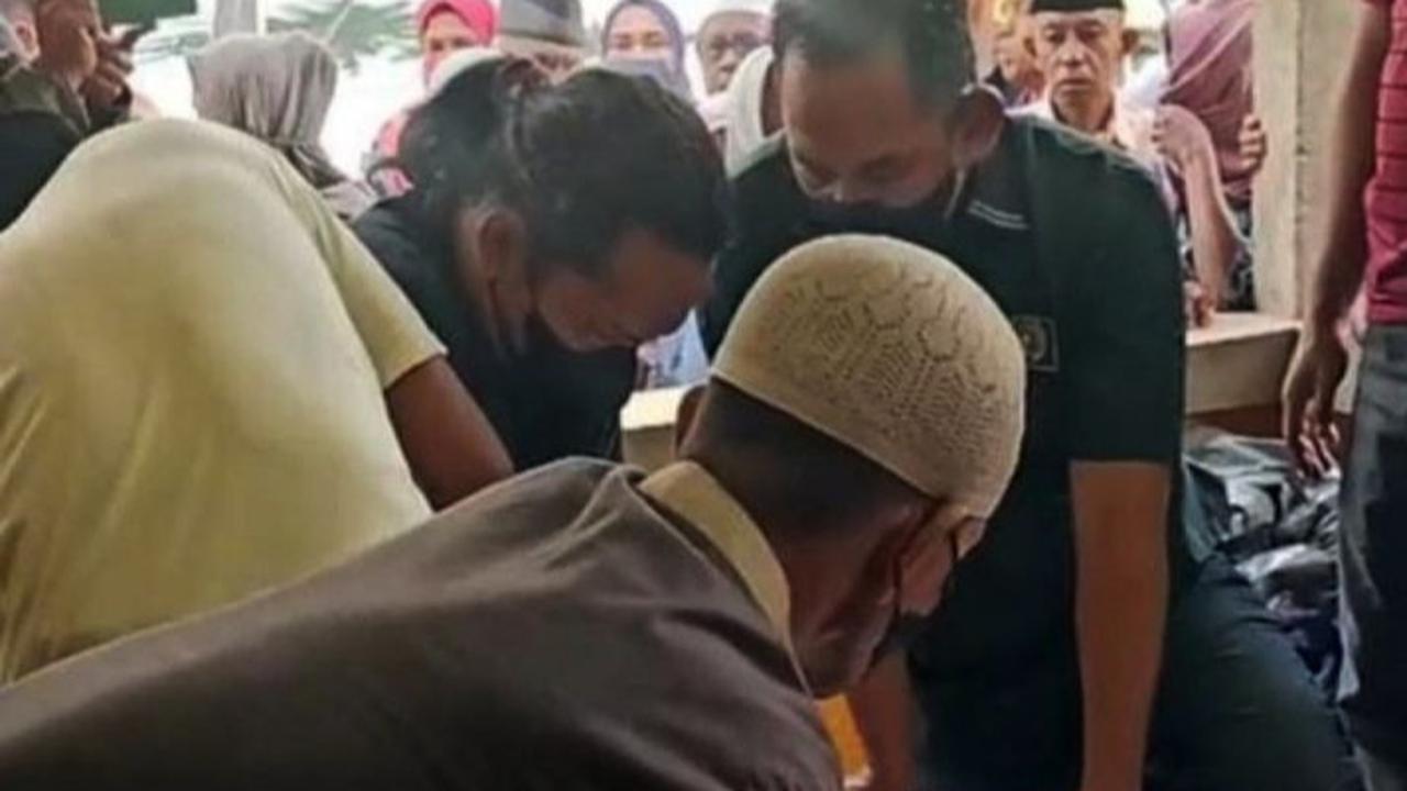 Misteri Wanita Mengaku Teman Wartawan yang Meninggal di Jakbar, sempat Telepon Sopir Ambulans