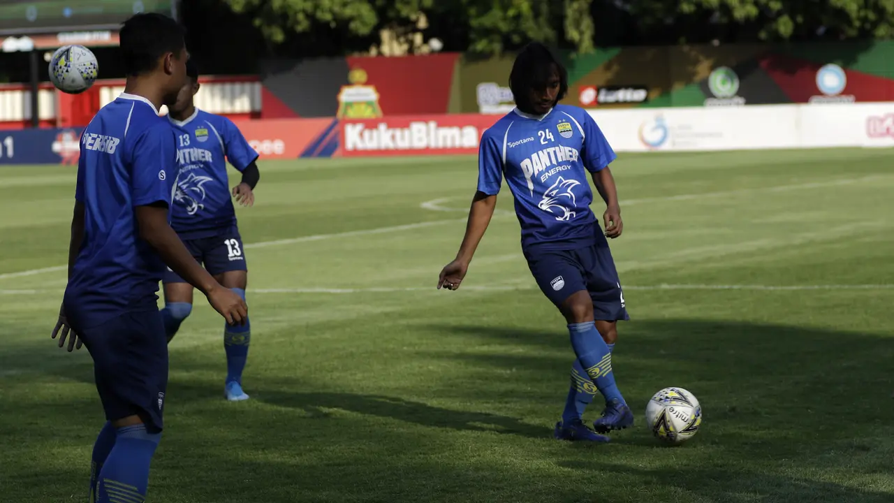 Persib Latihan di PTIK