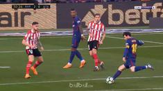 Barcelona meraih kemenangan 2-0 atas Athletic Bilbao dalam lanjutan La Liga pekan ke-29, Minggu (18/3/2018). This video is presented by Ballball.