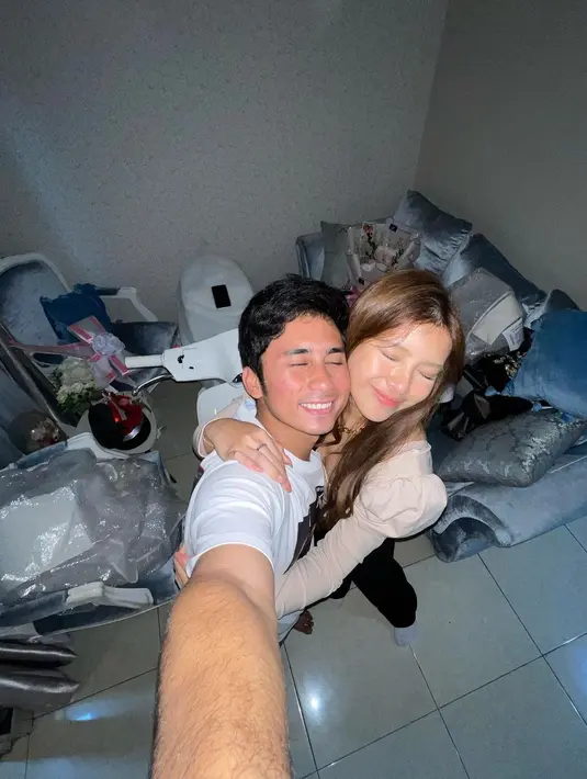 (Instagram/tiaraandini)