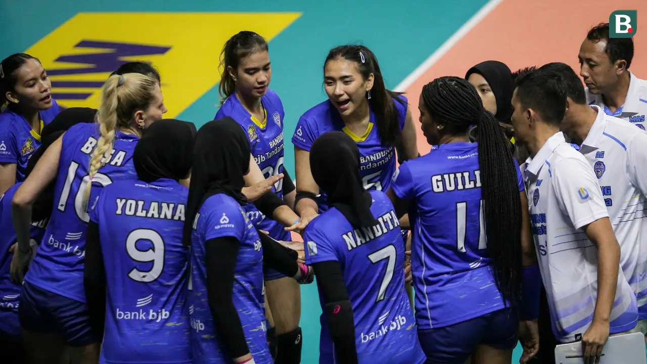 Foto: Pesona Yolla Yuliana di PLN Mobile Proliga 2022, Tak Luntur Ditelan Masa