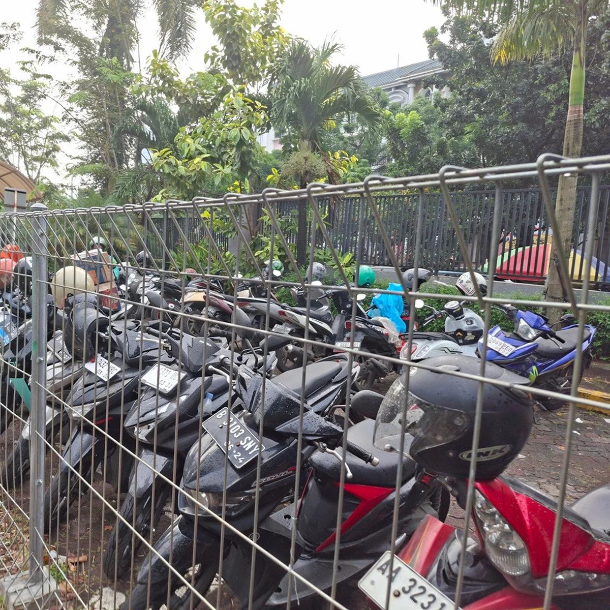 Lokasi Parkir Khusus Ojol di Mal