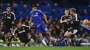 Aksi penyerang Chelsea, Diego Costa, melakukan tendangan kearah gawang Watford pada laga Liga Inggris. (Reuters/Tony O'Brien)