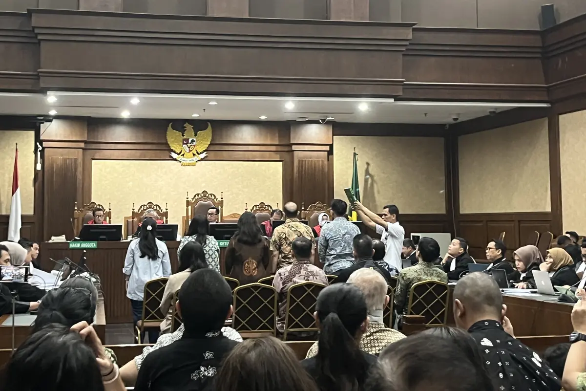 Dalam lanjutan persidangan kasus dugaan korupsi dalam proyek pengadaan chromebook dengan tersangka Nadiem Makarim, sejumlah saksi dihadirkan di  Pengadilan Tipikor Jakarta.