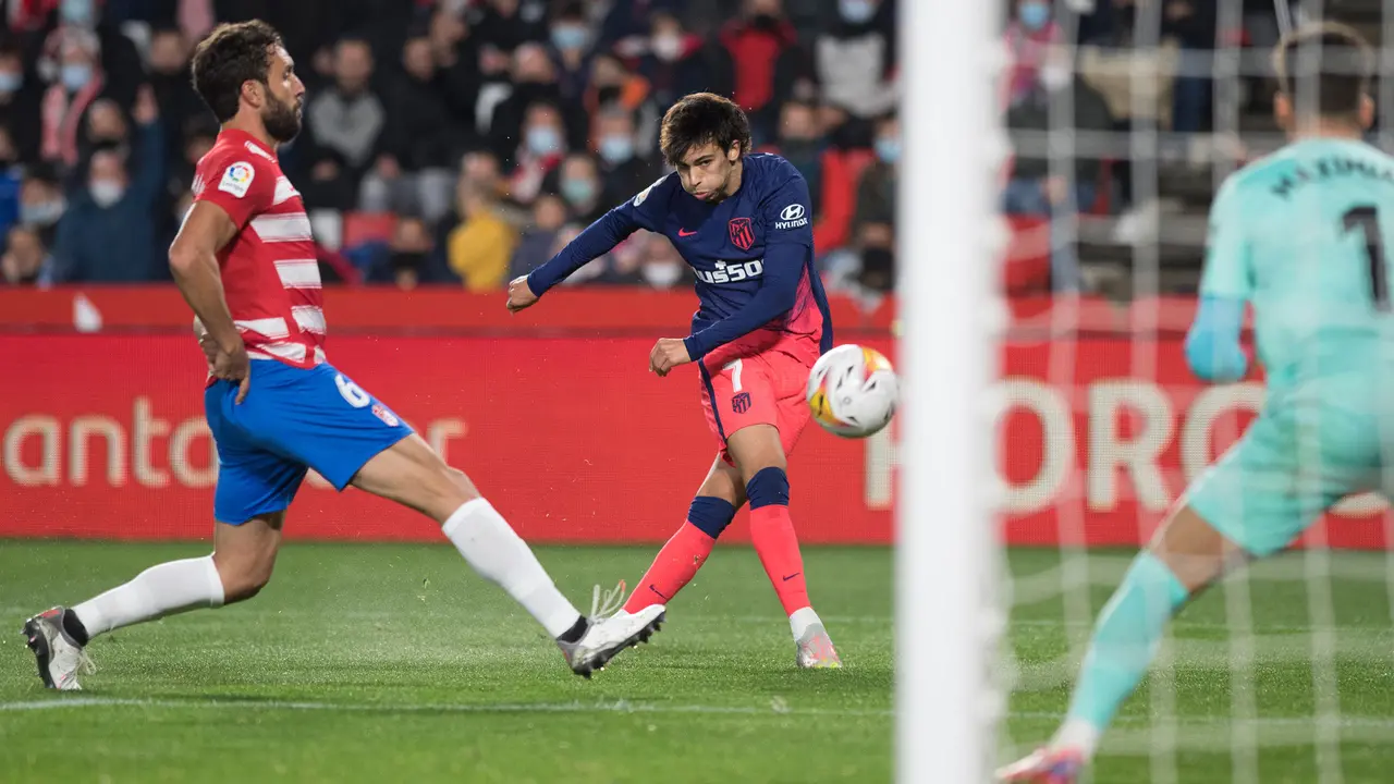 Foto: Sekota tapi Tak Senasib, Beda Hasil Real Madrid dan Atletico Madrid di Laga Paruh Musim Liga Spanyol