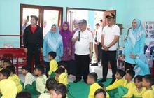 Mendikdasmen Salurkan Bantuan Revitalisasi Sekolah di Buleleng, Perkuat Kualitas Pendidikan Nasional