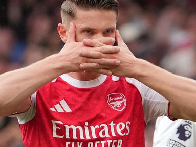 Viktor Gyokeres terus menunjukkan ketajamannya bersama Arsenal. Tanpa banyak sorotan, striker asal Swedia itu kini sudah mengoleksi 20 gol di semua kompetisi pada musim debutnya. (AP Photo/Kin Cheung)