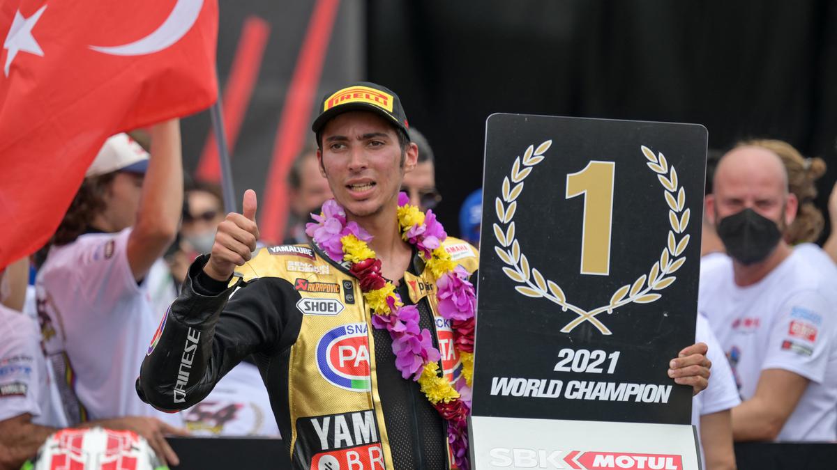 Jawaban Bos Yamaha Saat Ditanya Perekrutan Toprak Razgatlioglu: Dia Layak Dapat Kesempatan di MotoGP