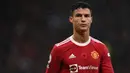 Beberapa orang beranggapan bahwa pembelian Cristiano Ronaldo yang dilakukan oleh MU bukanlah langkah yang tepat. Hal tersebut dilandasi bahwa skuat Setan Merah masih memiliki banyak kekurangan di beberapa lini. Berikut 5 pemain yang sebaiknya dibeli MU daripada Ronaldo. (AFP/Oli Scarff)