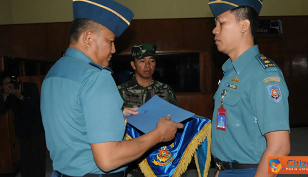 Citizen6, Surabaya: Penutupan kursus kompetensi mengajar gelombang terakhir pada 2012 bagi para Tenaga Pendidik (Gadik) di Lembaga Pendidikan di lingkungan TNI AL. (Pengirim: Penkobangdikal)