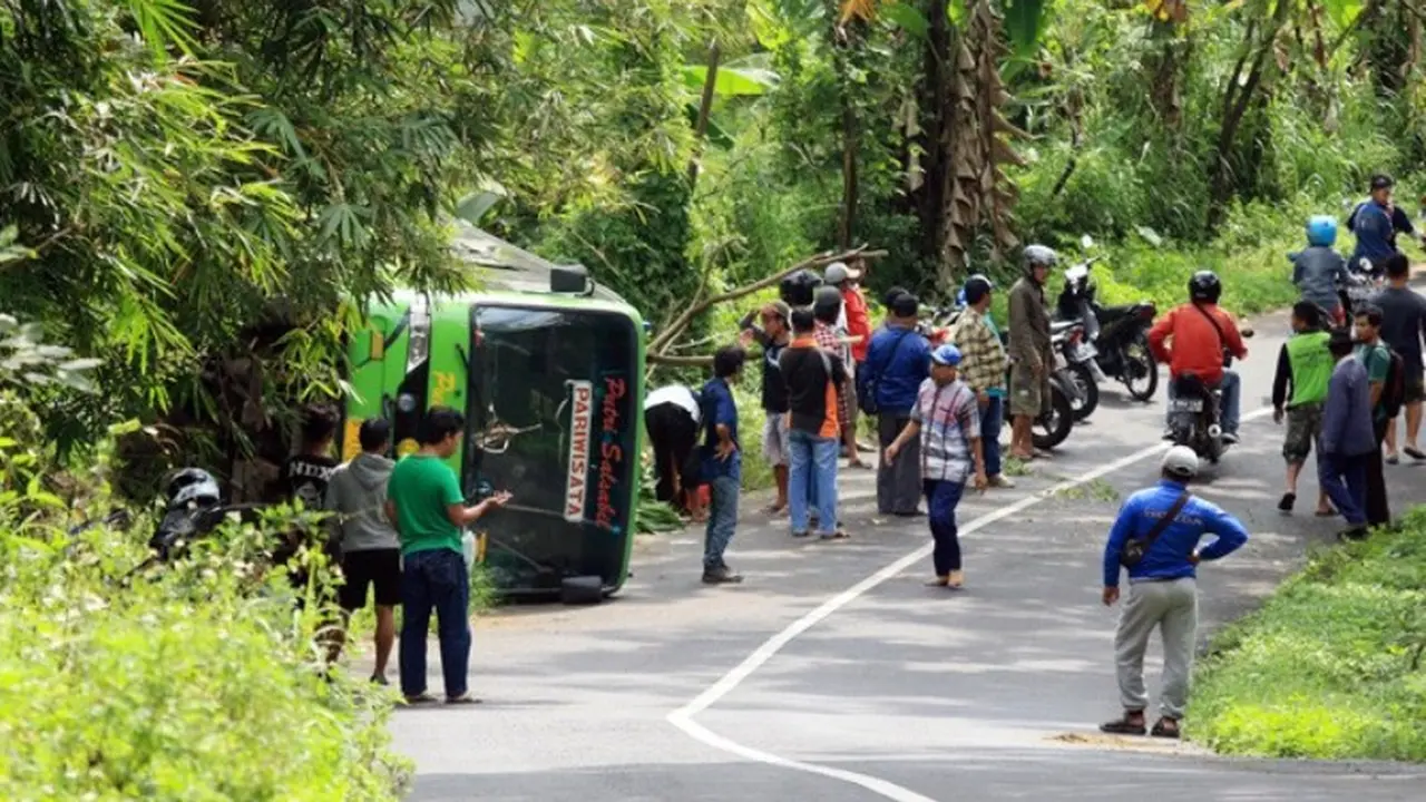 Kecelakaan Bus
