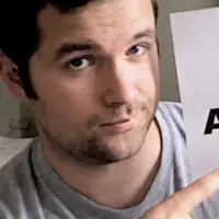 Tipe-tipe orang yang bikin kamu malas membuka media sosial. 