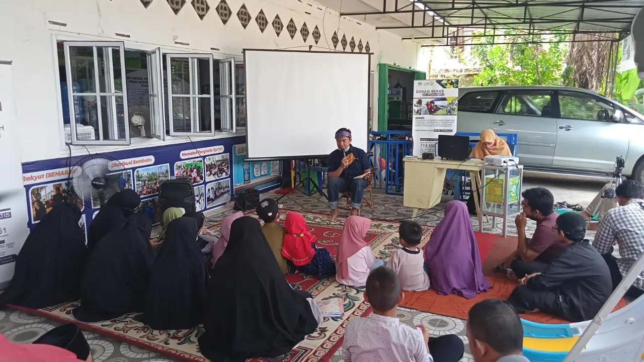 Kabupaten Kubu Raya saat ini telah mencanangkan dan memiliki inovasi 'Gerakan Literasi Membacakan'. (Foto: Liputan6.com/Aceng Mukaram)