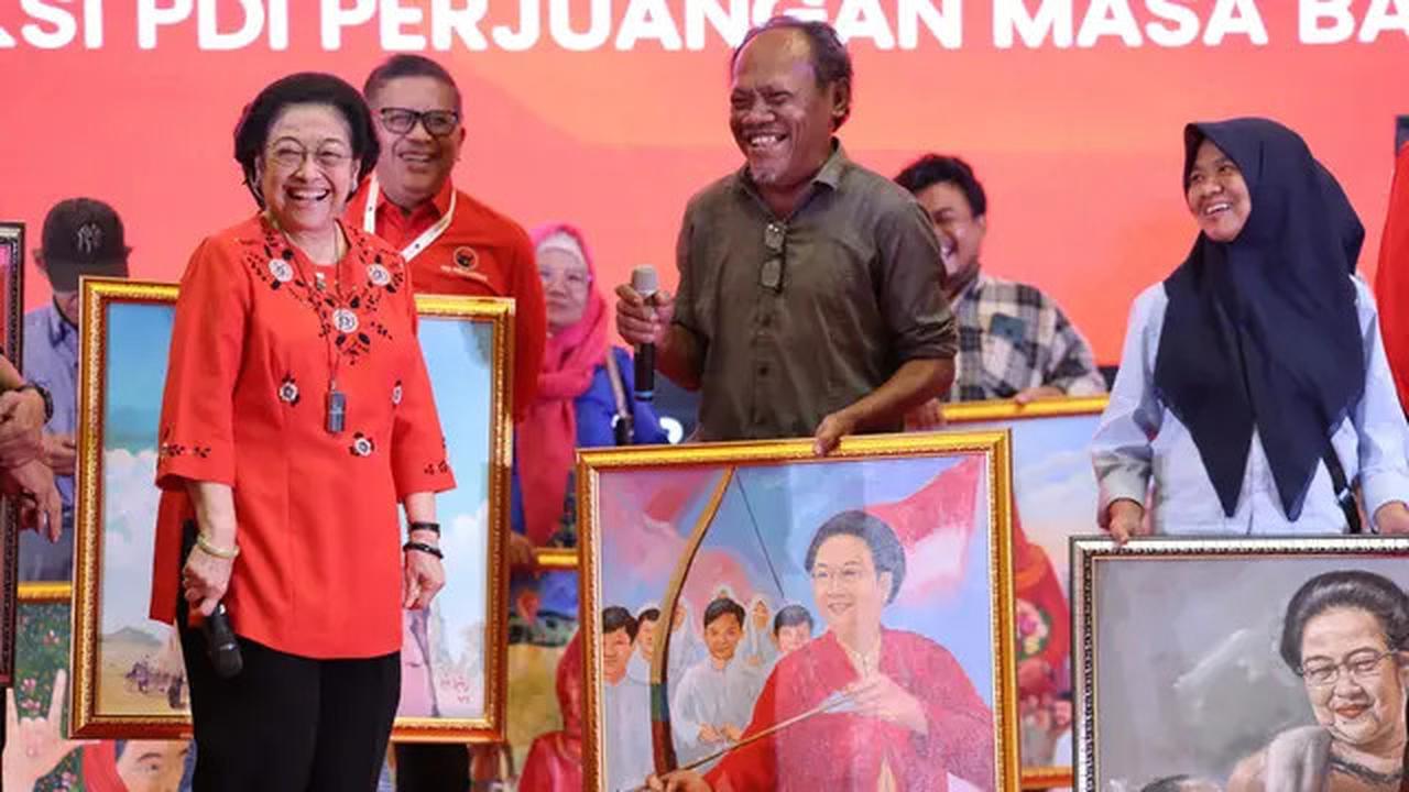 Diberi Lukisan Srikandi, Megawati: Saya Disuruh Memanah Siapa?