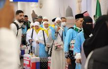 Jamaah Haji Khusus Indonesia Perdana Tiba di Madinah, Siap Jalani Ibadah Lebih Singkat