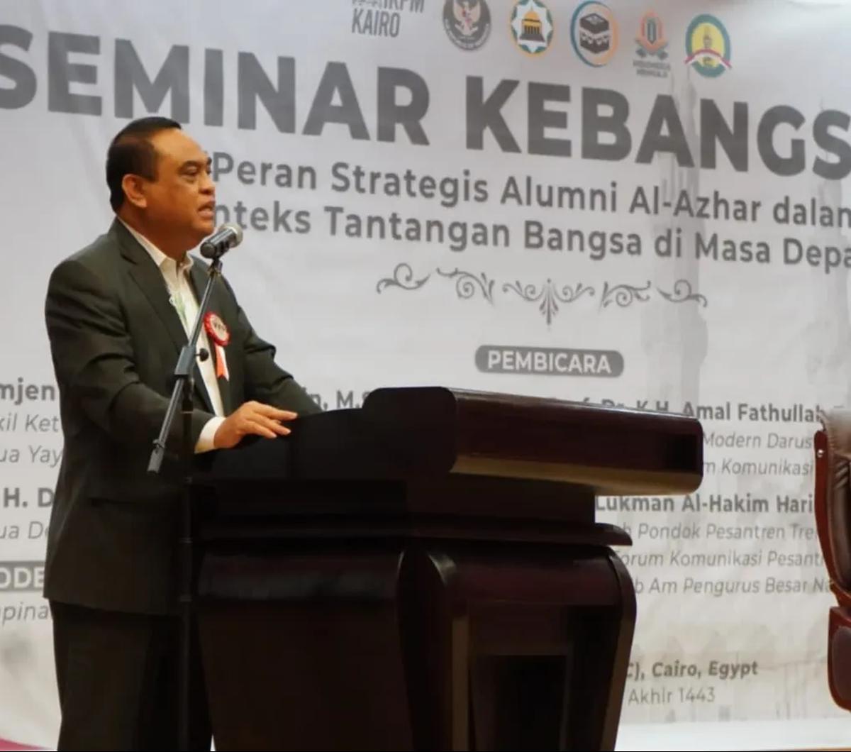 Syafruddin mengatakan pertemuan itu membahas perdamaian dunia, pendidikan hingga rencana-rencana penyelenggaraan Konferensi Cendekiawan Muslim Dunia.
