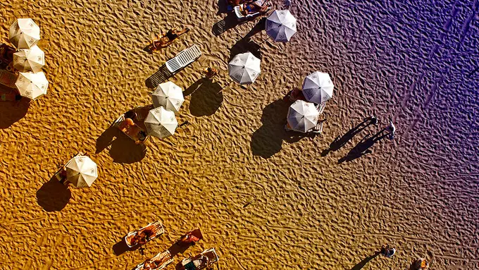 Simak! 10 Foto Paling Keren yang Diambil pakai Drone di 2015