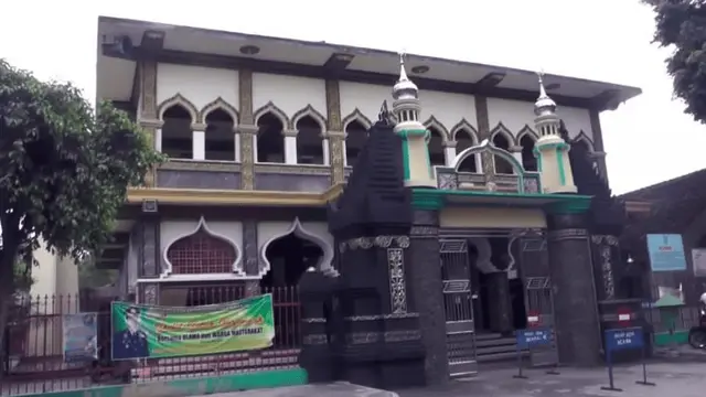 Masjid Al Mubarok, Nganjuk, Jawa Timur