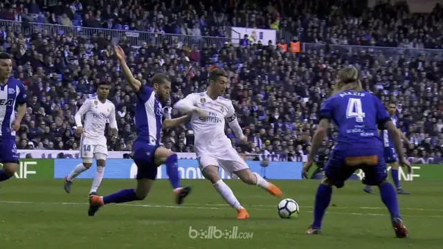 Trio BBC milik Real Madrid mencetak masing-masing satu gol saat menghadapi Alaves. This video is presented by Ballball.