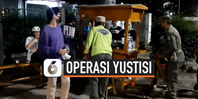 VIDEO: Operasi Yustisi Covid-19, Petugas Sita Meja dan Kursi Milik PKL